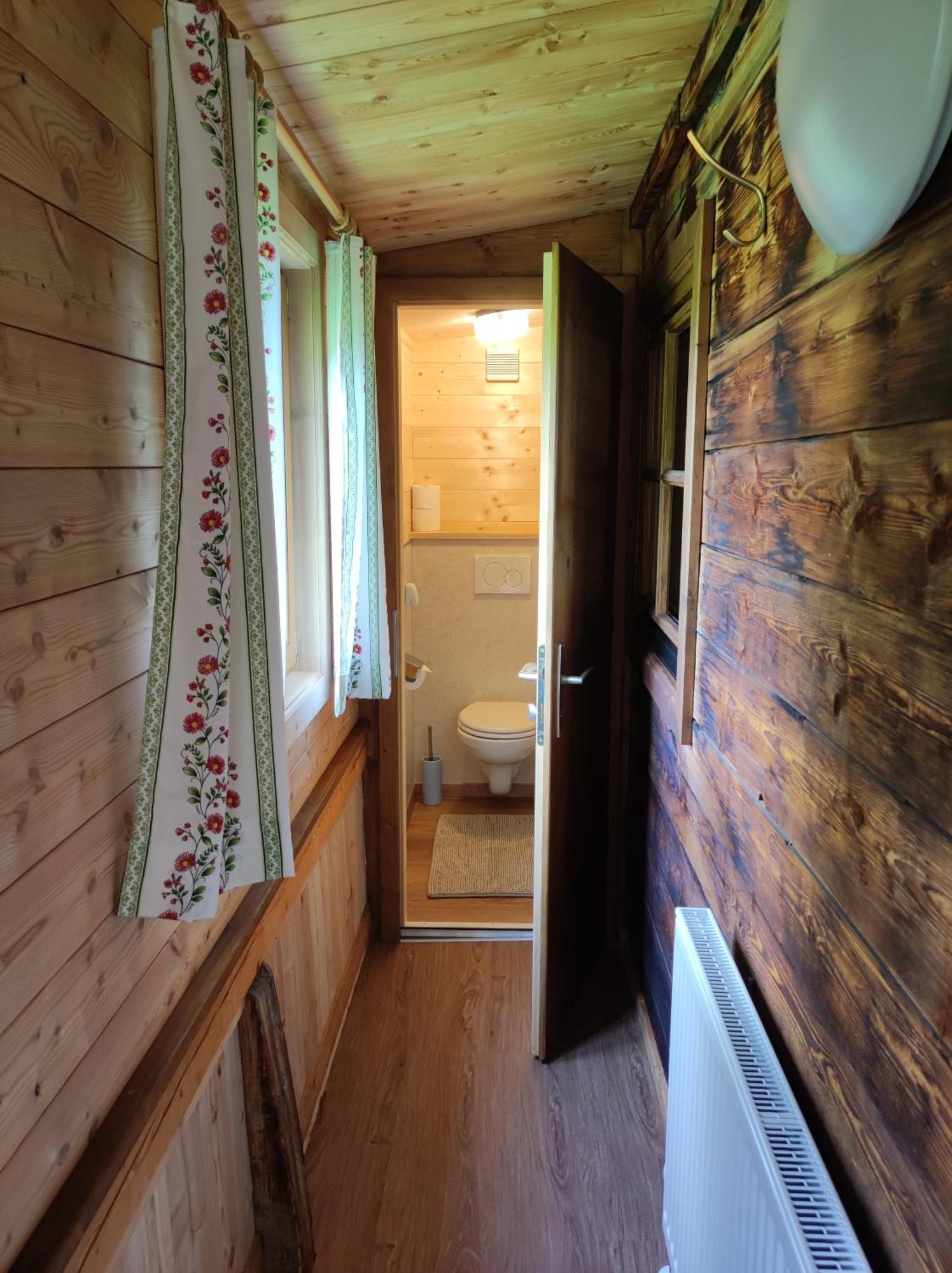 Ferienwohnungen Schneiderhaeusl Alpbach Esterno foto